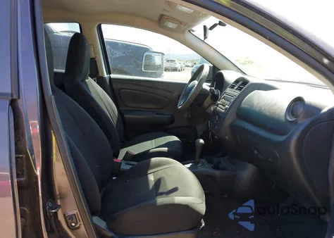 2015 Nissan Versa 1.6 S+ z USA, uszkodzony, nr VIN 3N1CN7AP7FL940605